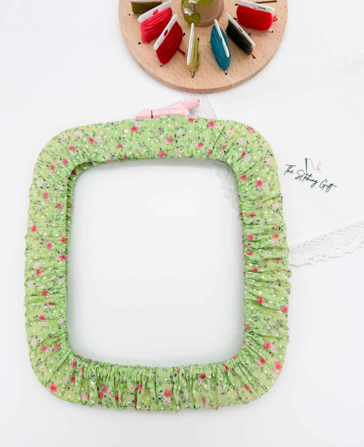 Cross Stitch Hoop cover 20–26 cm in diameter | Green Floral