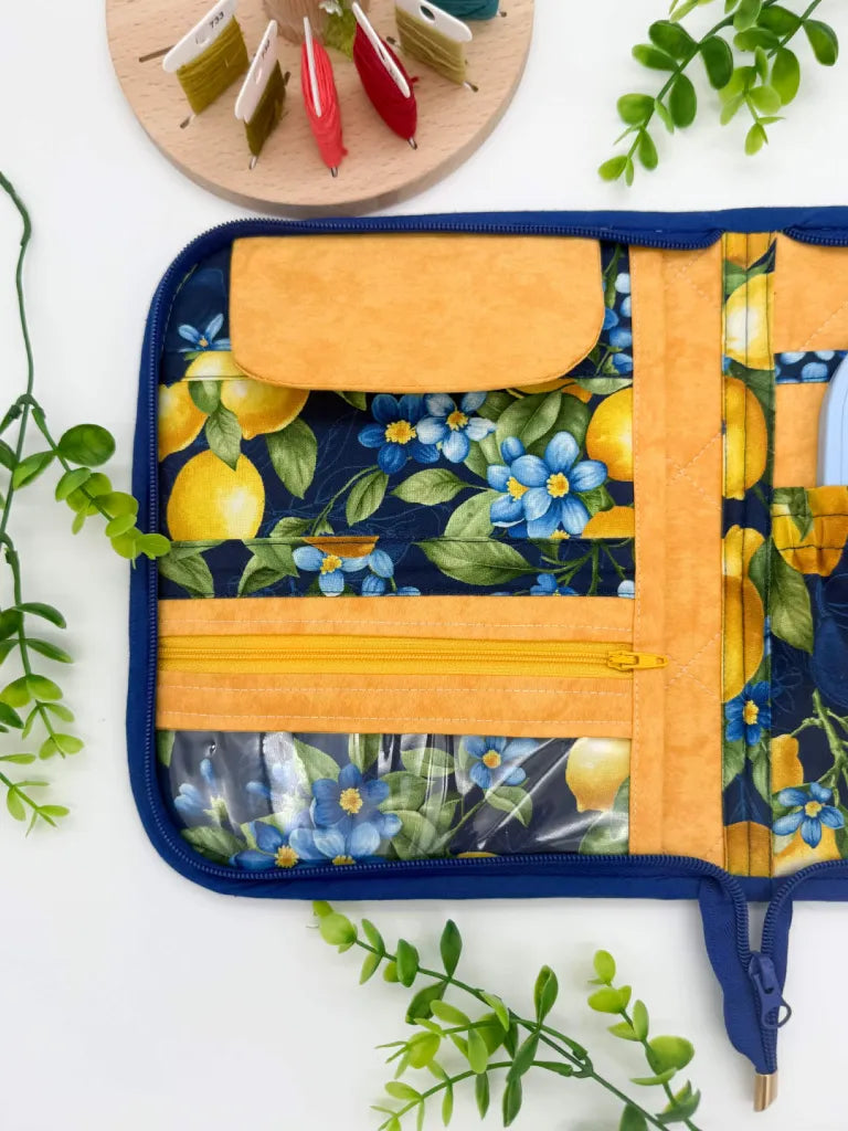 Cross Stitch Project Folder with Zipper – Travel Organiser for Hoop, Pattern & Supplies
