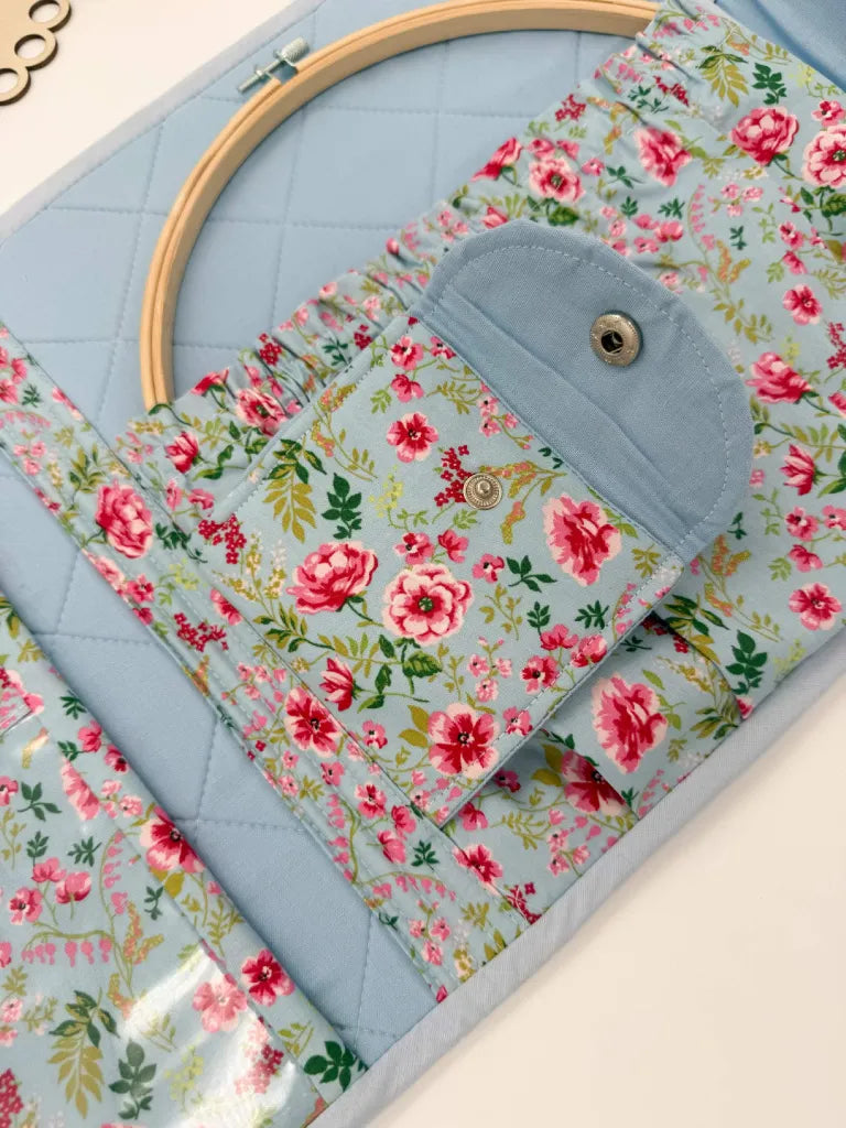 Large Cross Stitch Project Folder – Padded Organiser with Multiple Pockets