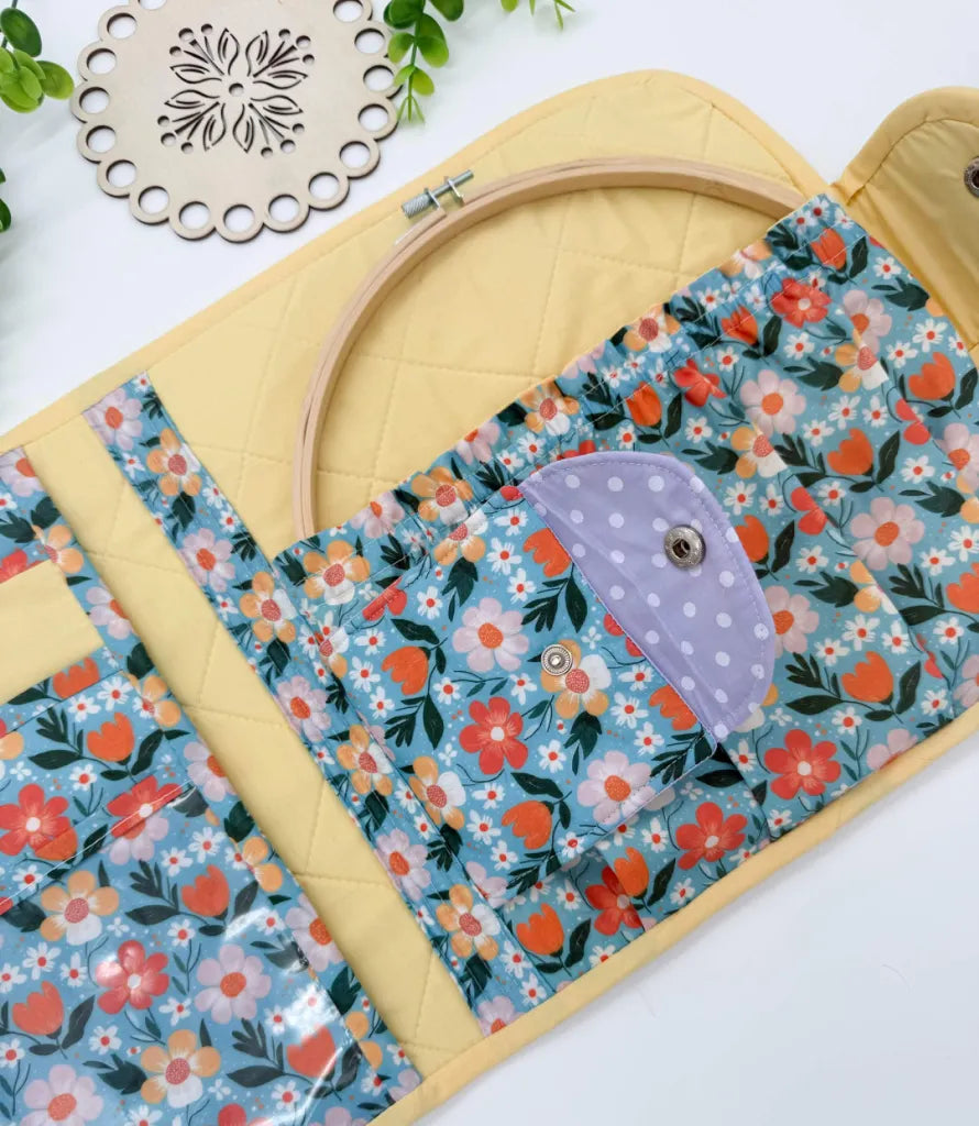 Large Cross Stitch Project Folder – Padded Organiser with Multiple Pockets