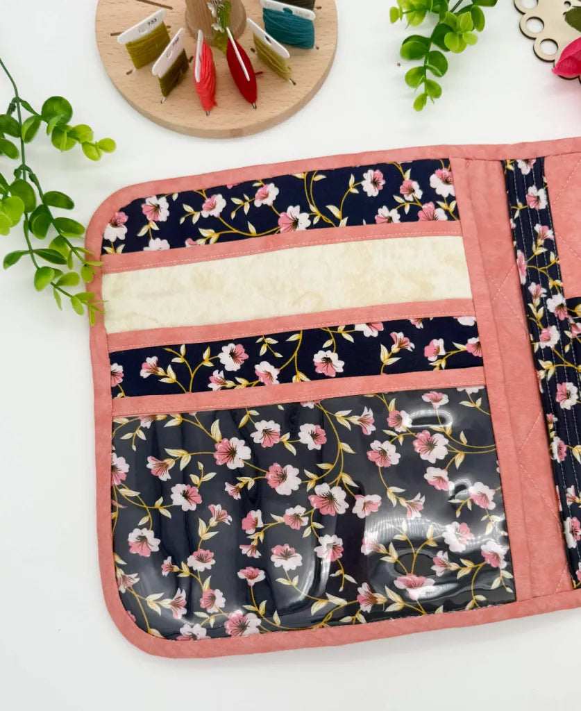 Large Cross Stitch Project Folder – Padded Organiser with Multiple Pockets