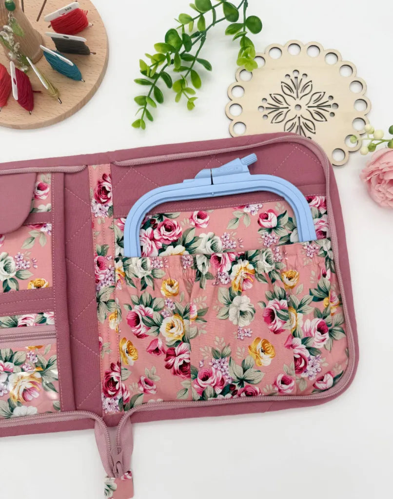 Cross Stitch Project Folder with Zipper – Travel Organiser for Hoop, Pattern & Supplies